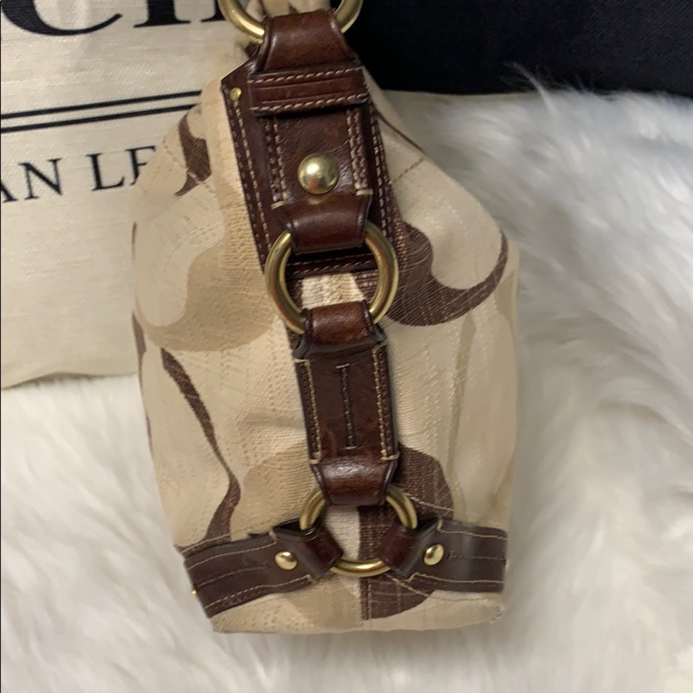 Coach Signature Tonal Carly Logo Shoulder Bag - Picture 5 of 10